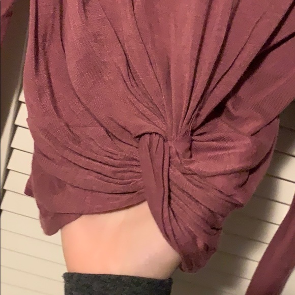 Top - Picture 2 of 4